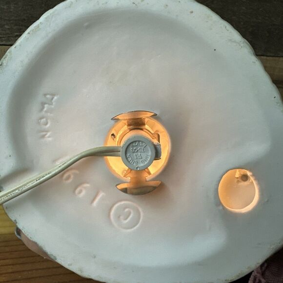 Dickensville Collectibles Noma Porcelain Lighted Tree In Box - Picture 6 of 8